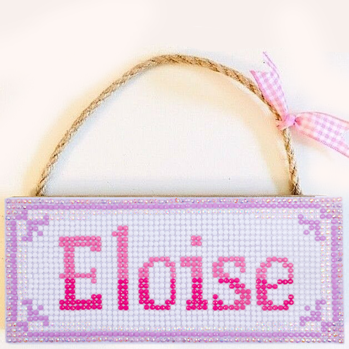 Diamond Dotz Fabric Roll - Grid With Adhesive 19 x 39 in