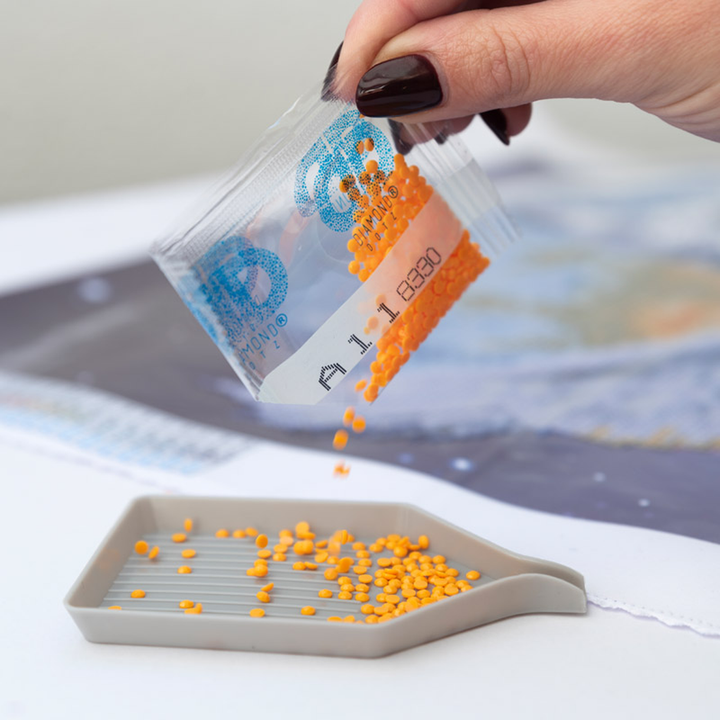 Diamond Dotz Kool Kat Framed Kit - 4.0" x 4.0"