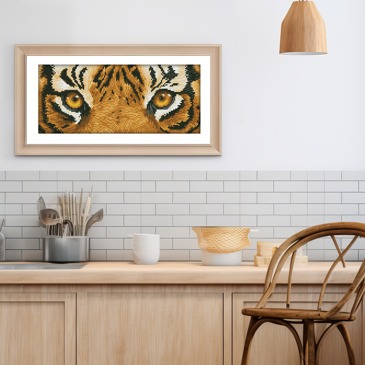 Diamond Dotz Tiger Spy - 16.5" x 5.9"
