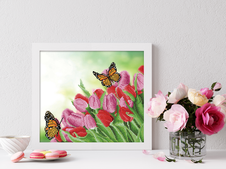 Diamond Dotz Spring is in the Air - 16.5" x 14.6"