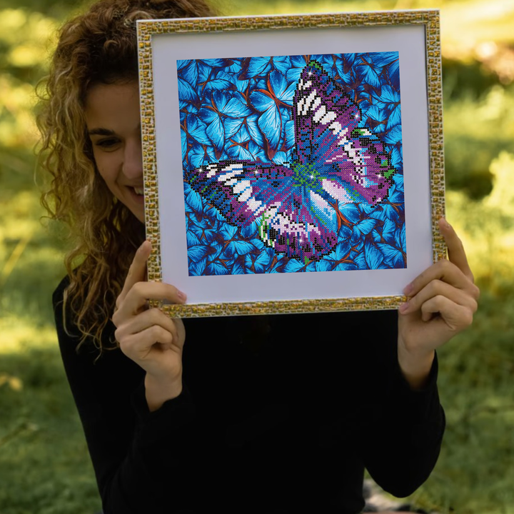 Diamond Dotz Flutter By Mauve - 12 x 12 in