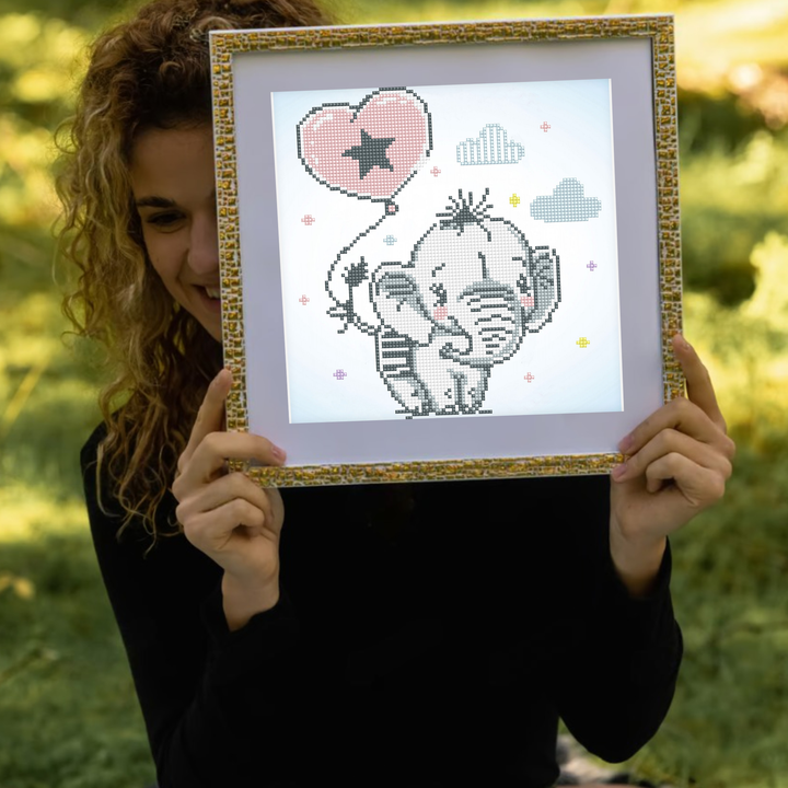 Diamond Dotz Sweet Trunks - 11.8 x 11.8 in