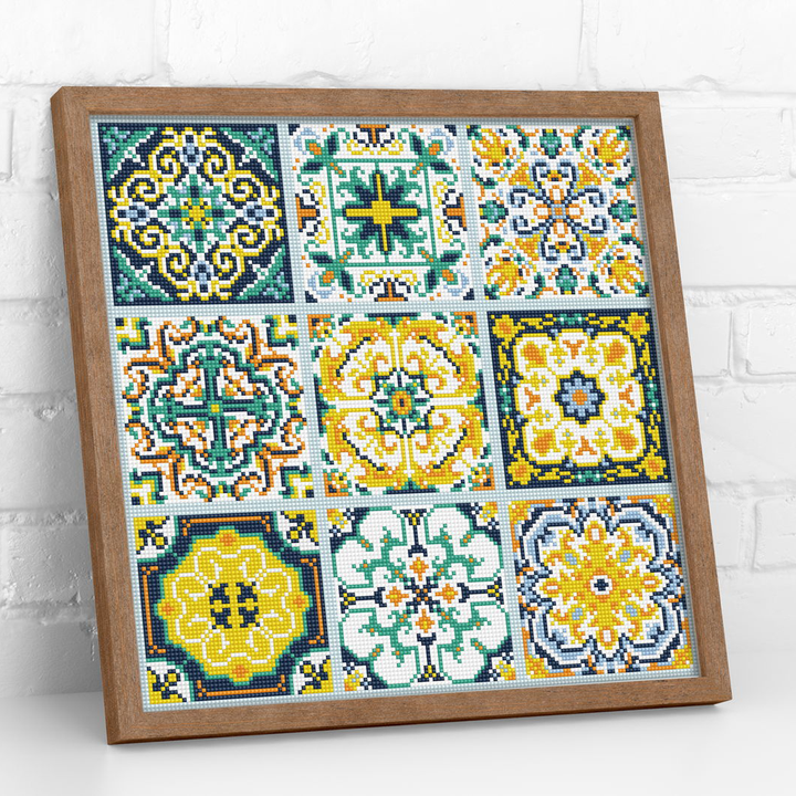 Diamond Dotz Mesmerising Tile - 16.54 x 16.54 in