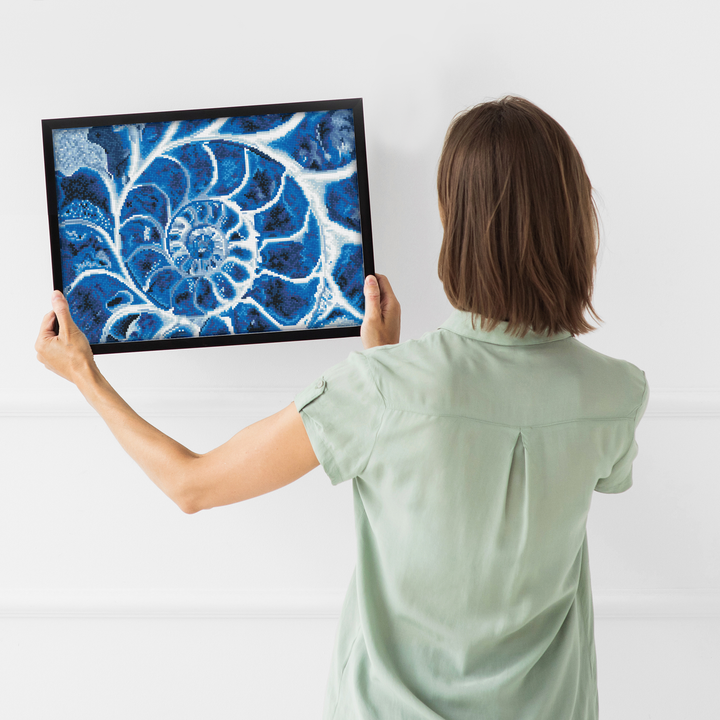 Diamond Dotz Blue Nautilus - 14 x 20 in