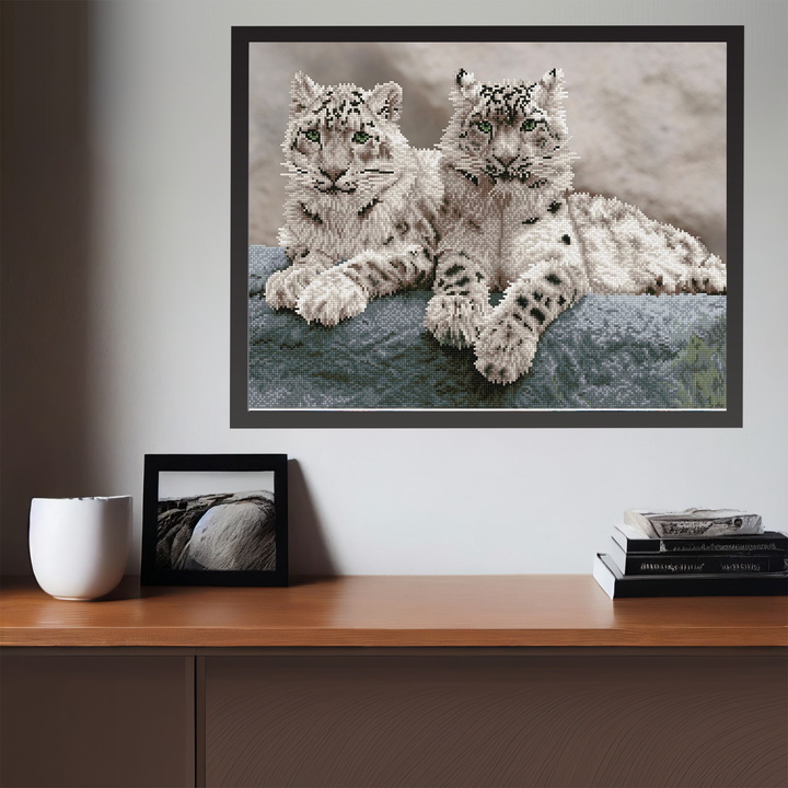 Diamond Dotz Snow Leopards Hemis National Park - 19.69 x 29.53 in