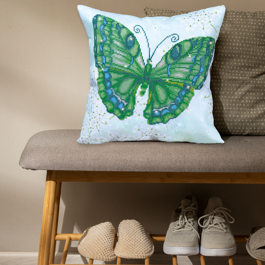 Diamond Dotz Papillon Vert Pillow - 17.7 x 17.7 in