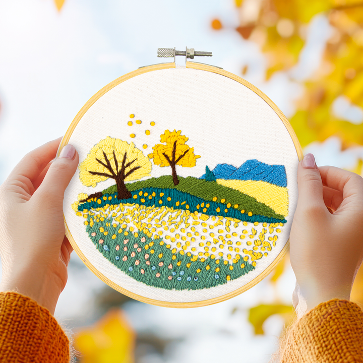 Diamond Dotz Autumn Fields Embroidery Kit - 5 in