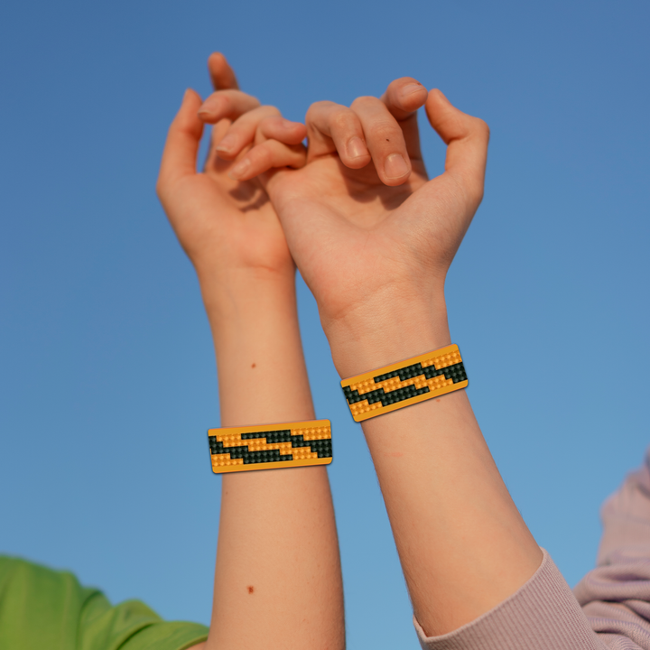 Diamond Dotz Animal Prints Bracelets Kit