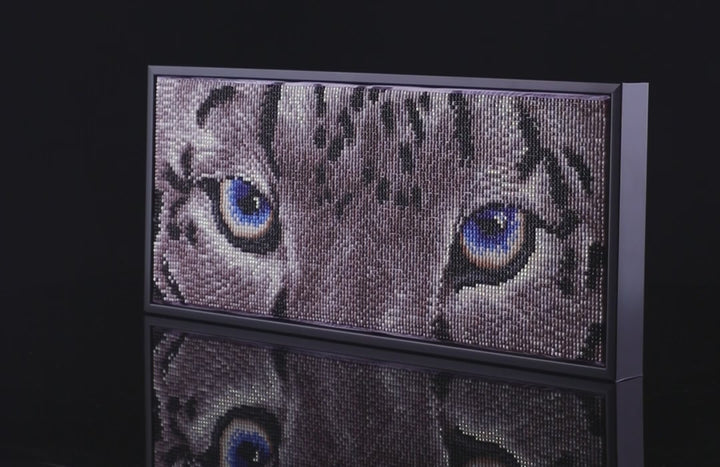 Diamond Dotz Snow Leopard Spy - 16 x 7 in