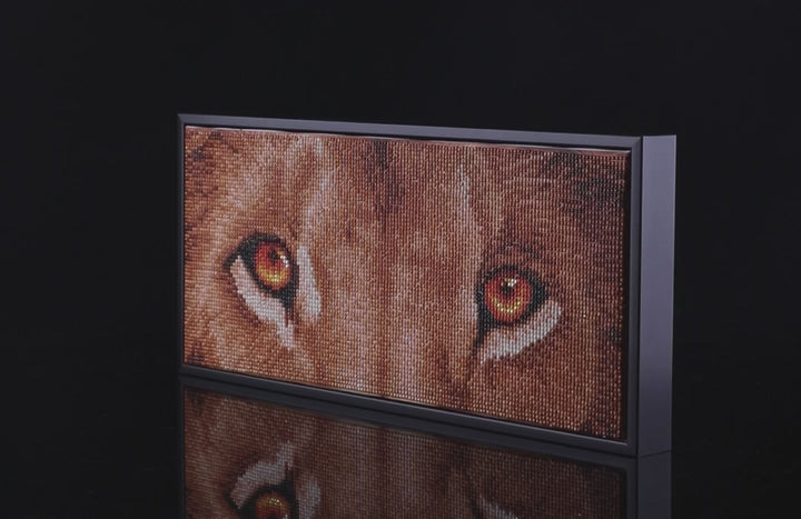 Diamond Dotz Lion Spy - 7.09 x 16.54 in